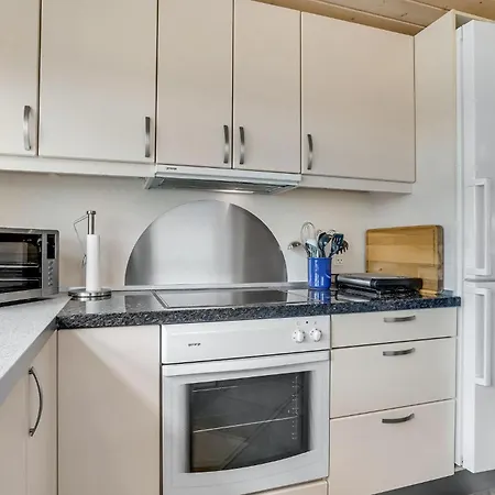 Beautiful In With Sauna בית נופש