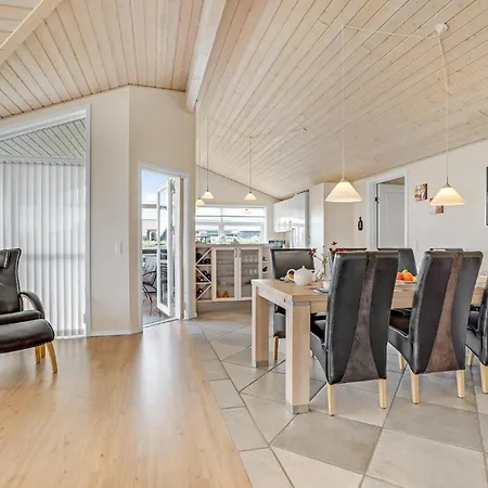 Beautiful In With Sauna