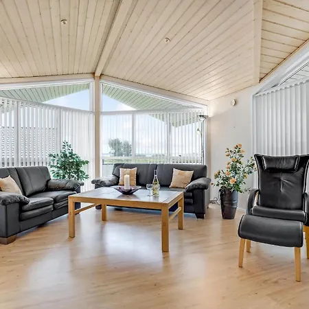 בית נופש Beautiful In With Sauna Vinderup